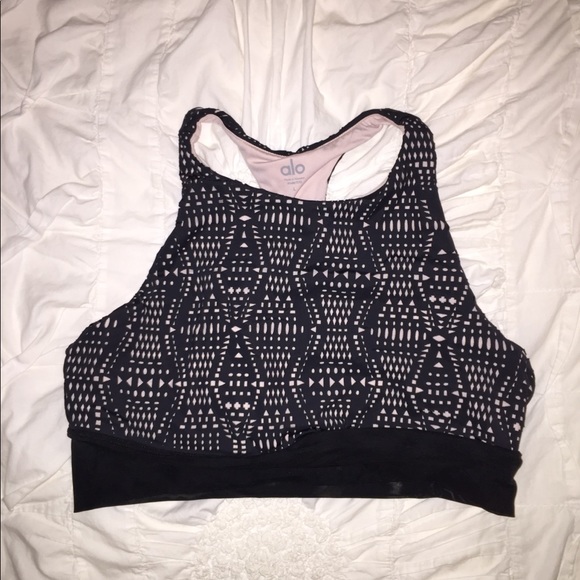 ALO illuminate bra - Picture 2 of 5